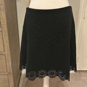 Ann Taylor LOFT | Black A-Line Laser Cut Scalloped Hem Skirt | 6